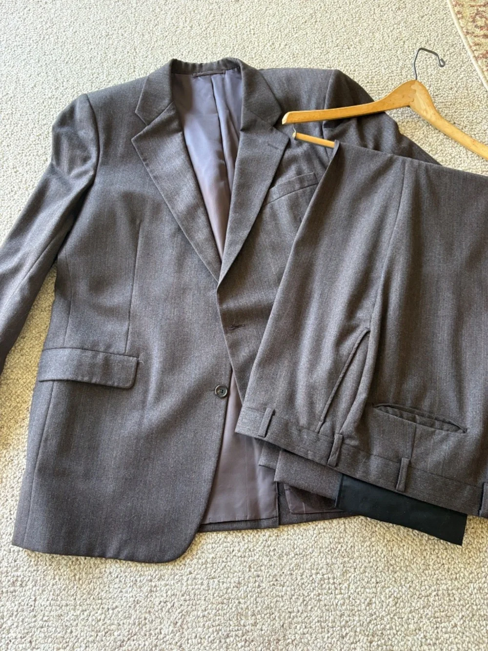 Hickey Freeman Boardroom Collection Wool Suit 46L Gray Pinstripe Classic Office